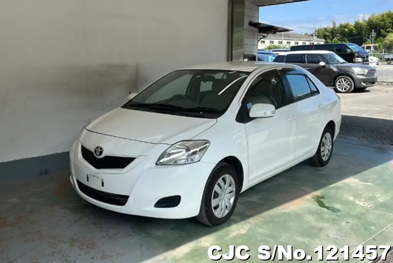 2009 Toyota / Belta Stock No. 121457