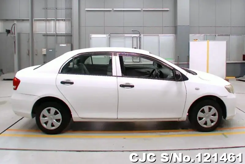 2009 Toyota / Corolla Axio Stock No. 121461