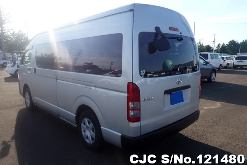 2019 Toyota / Hiace Stock No. 121480