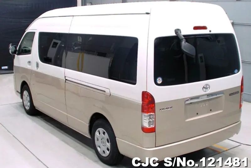 2019 Toyota / Hiace Stock No. 121481