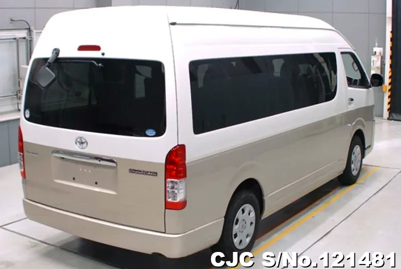 2019 Toyota / Hiace Stock No. 121481