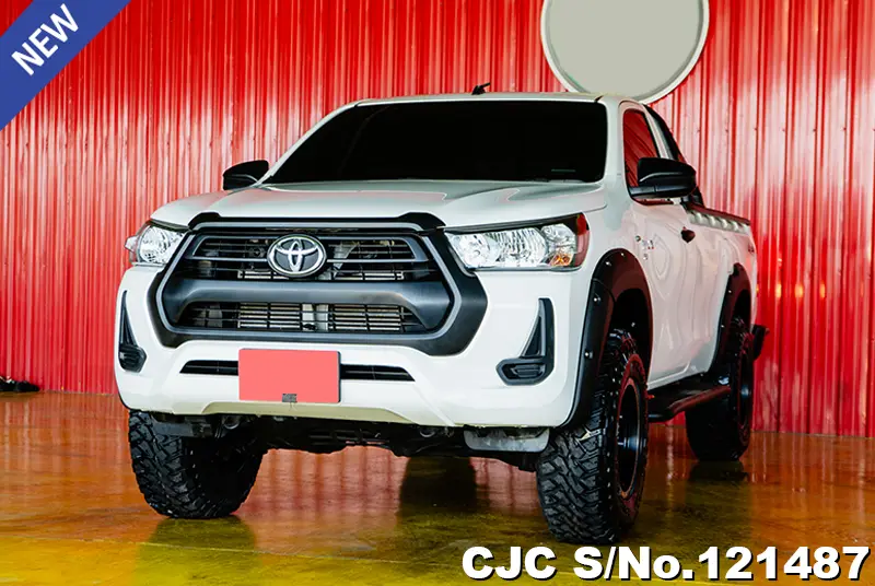 2021 Toyota / Hilux / Revo Stock No. 121487