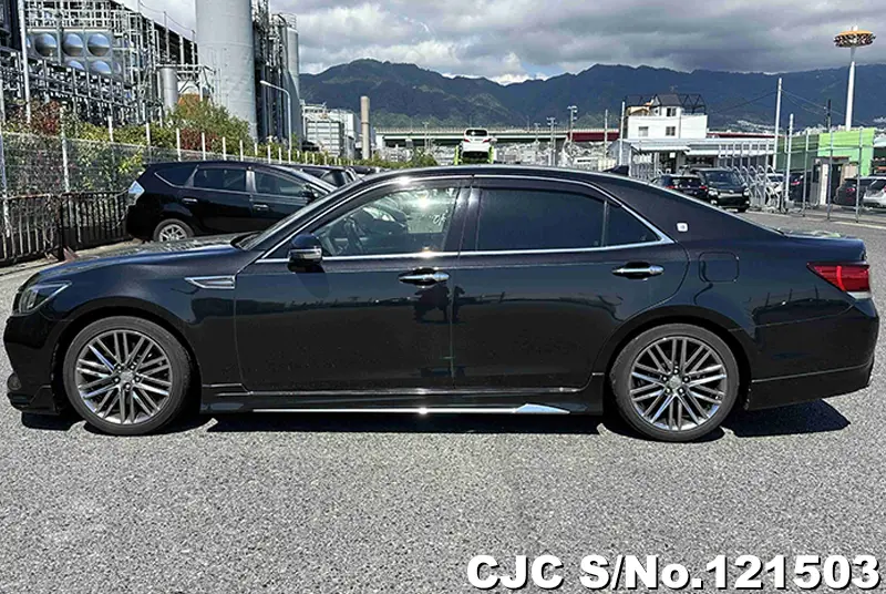 2016 Toyota / Crown Stock No. 121503