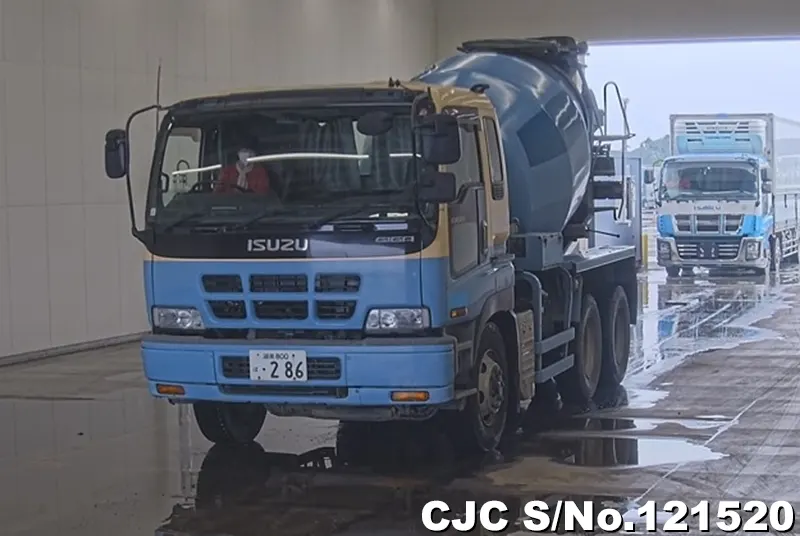 Isuzu / Giga 2004