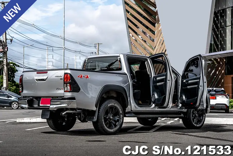 2018 Toyota / Hilux / Revo Stock No. 121533