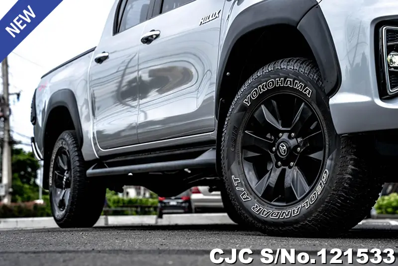 2018 Toyota / Hilux / Revo Stock No. 121533