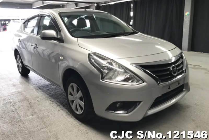 2015 Nissan / Latio Stock No. 121546