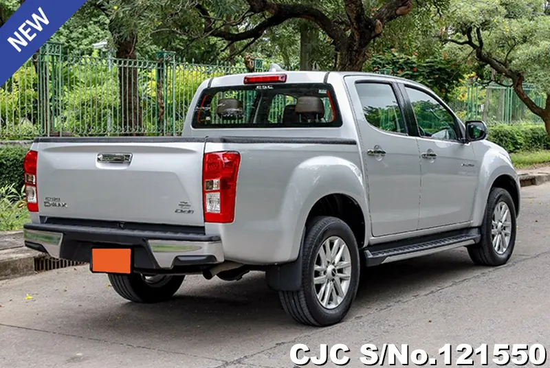 Isuzu D-Max in Gray for Sale Image 2