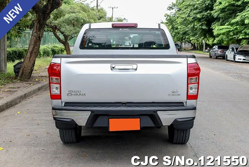 Isuzu D-Max in Gray for Sale Image 5