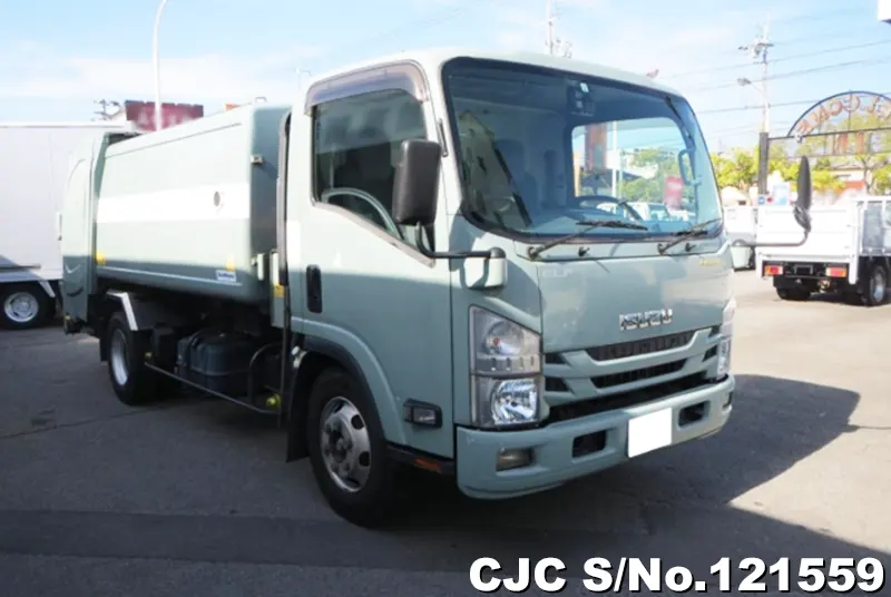 2015 Isuzu / Elf Stock No. 121559