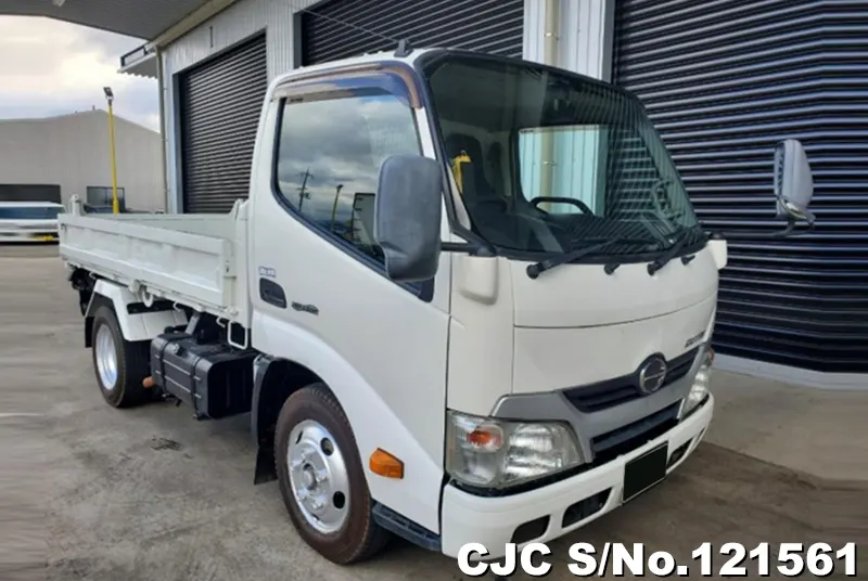 2015 Hino / Dutro Stock No. 121561