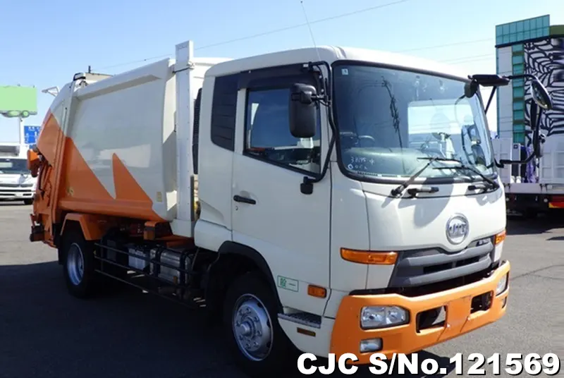 2015 Nissan / Condor Stock No. 121569