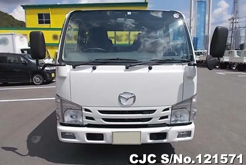 2015 Mazda / Titan Stock No. 121571