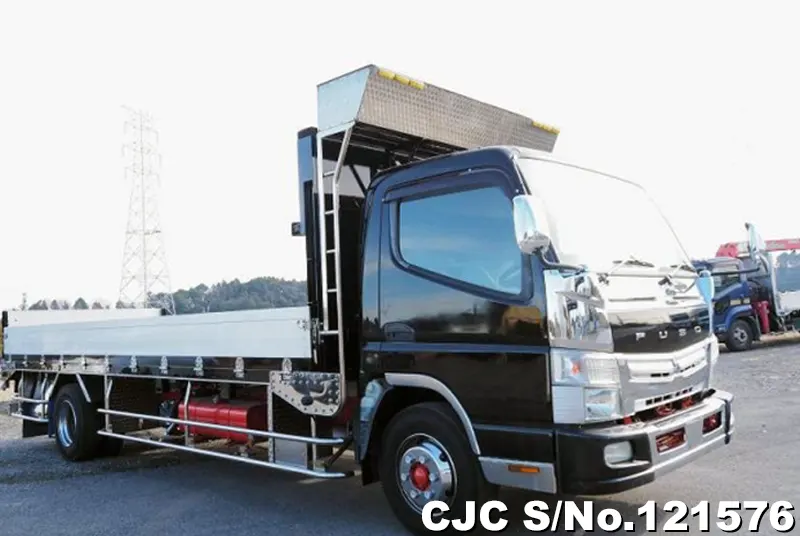 2015 Mitsubishi / Canter Stock No. 121576