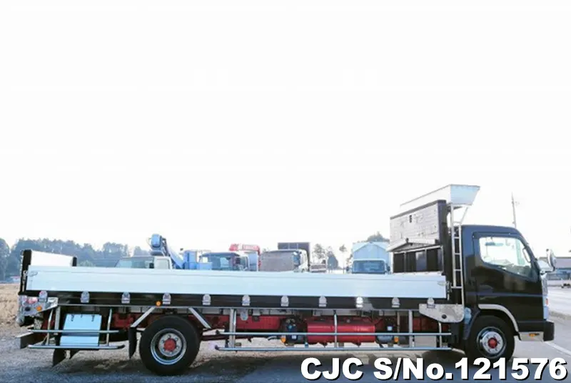 2015 Mitsubishi / Canter Stock No. 121576