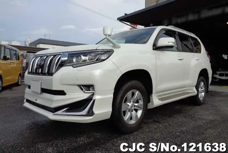 2017 Toyota / Land Cruiser Prado Stock No. 121638