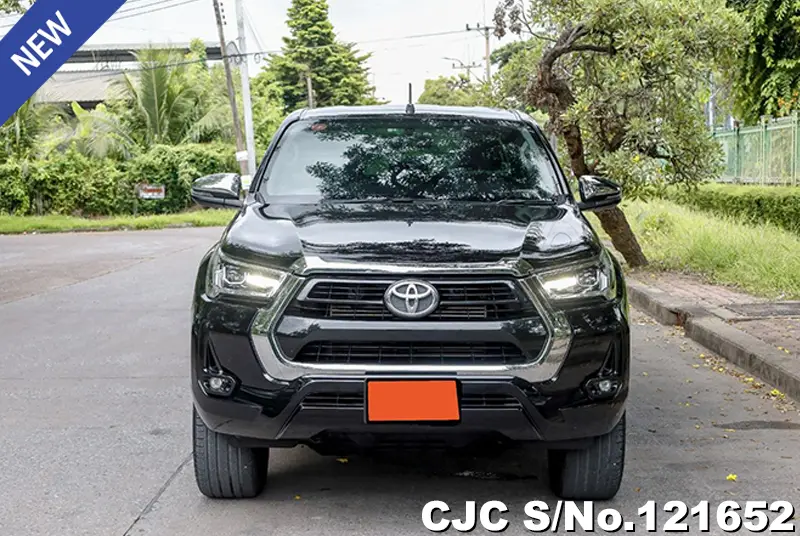 2021 Toyota / Hilux / Revo Stock No. 121652