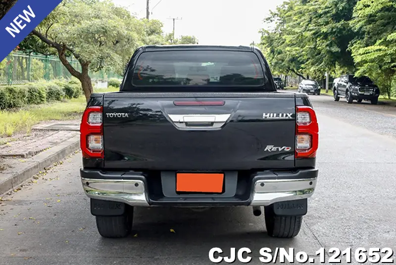 2021 Toyota / Hilux / Revo Stock No. 121652