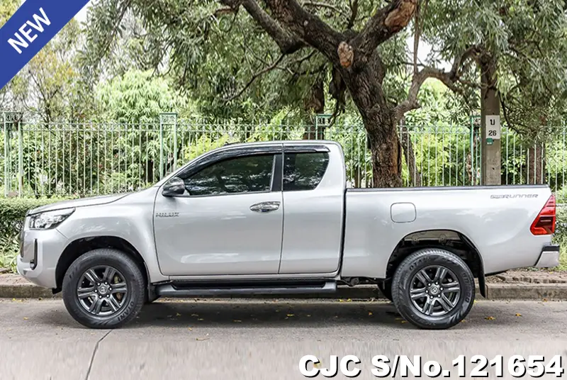 2020 Toyota / Hilux / Revo Stock No. 121654