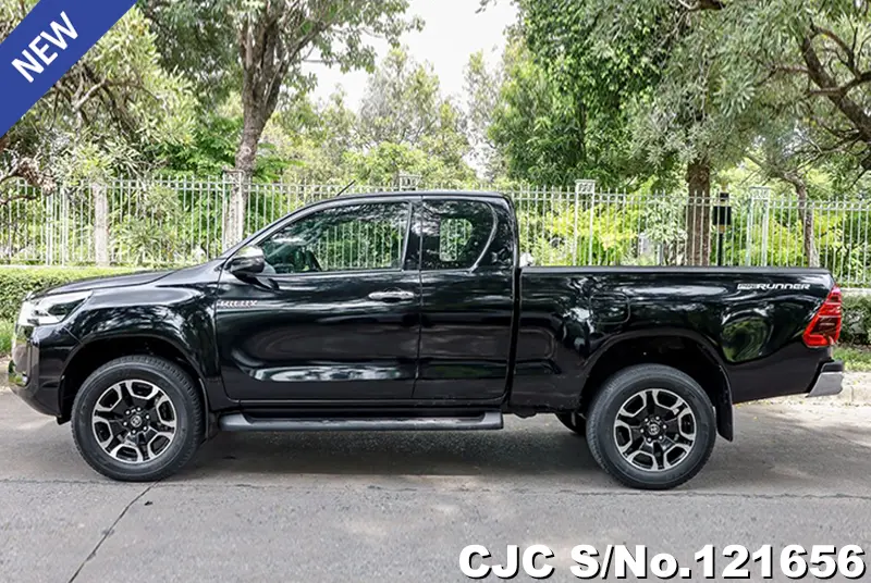 2020 Toyota / Hilux / Revo Stock No. 121656