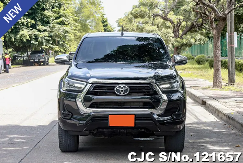 2022 Toyota / Hilux / Revo Stock No. 121657