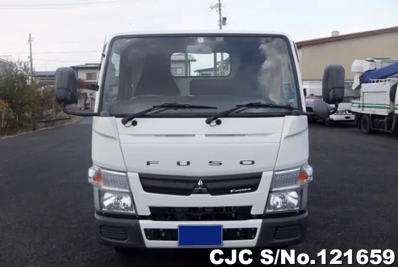 2015 Mitsubishi / Canter Stock No. 121659