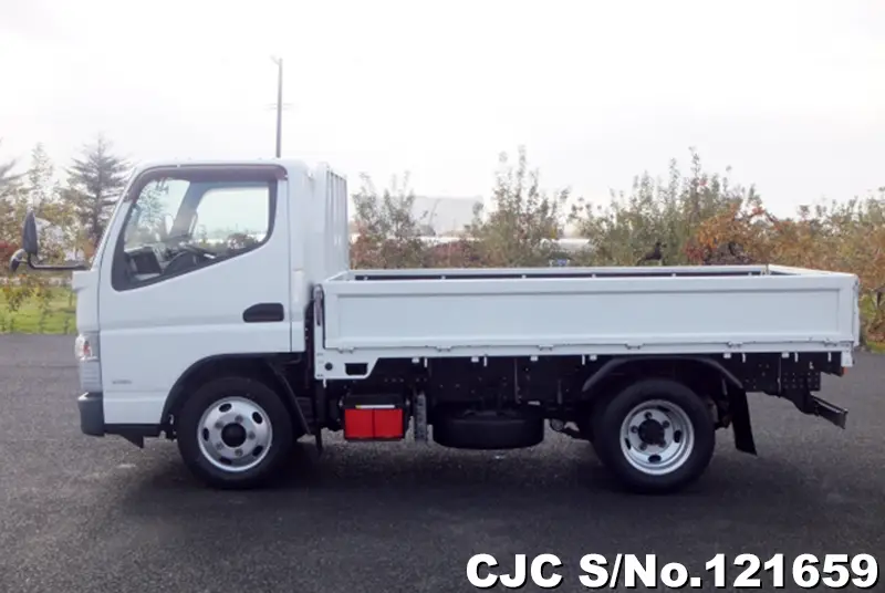 2015 Mitsubishi / Canter Stock No. 121659