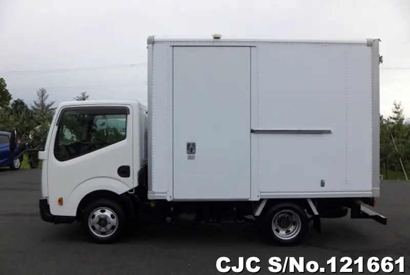 2015 Nissan / Atlas Stock No. 121661