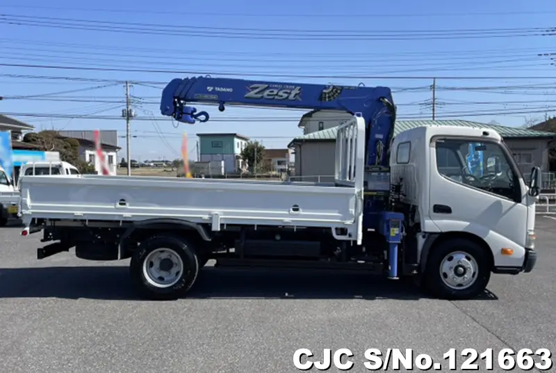 2015 Hino / Dutro Stock No. 121663