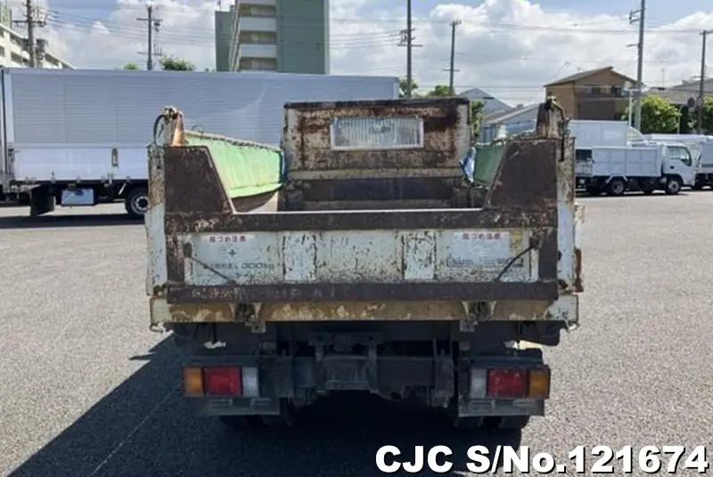 2006 Isuzu / Elf Stock No. 121674