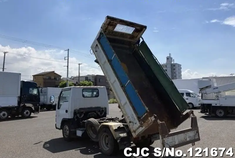 2006 Isuzu / Elf Stock No. 121674