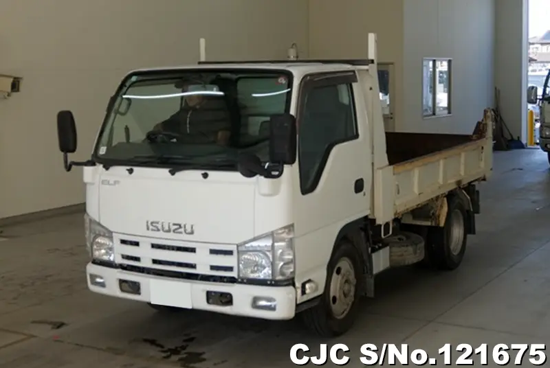 2013 Isuzu / Elf Stock No. 121675