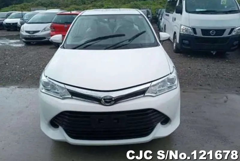 2017 Toyota / Corolla Axio Stock No. 121678