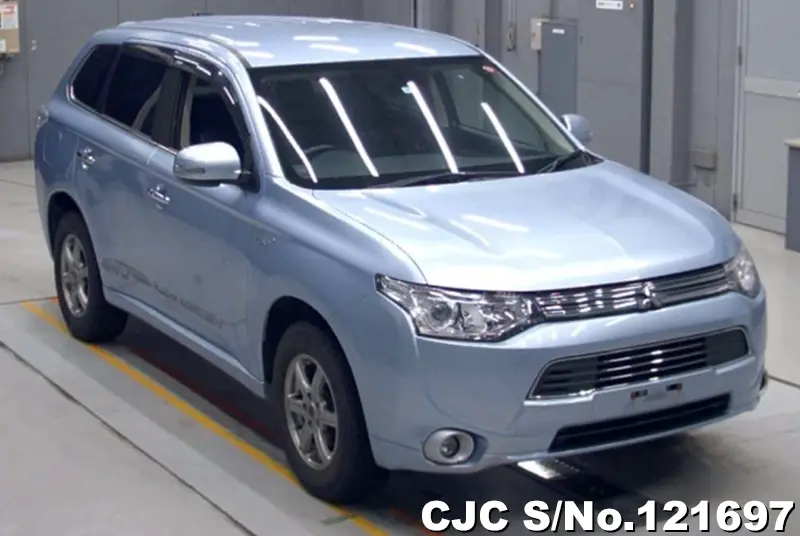 Mitsubishi / Outlander 2013