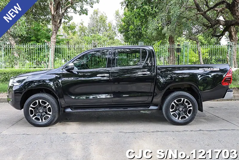 Toyota Hilux in Black for Sale Image 7