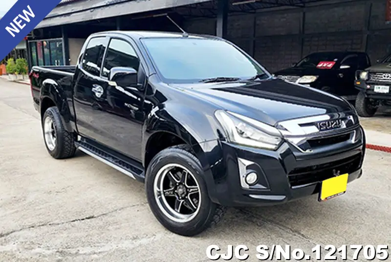 Isuzu D-Max in Black for Sale Image 0