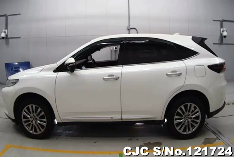 2018 Toyota / Harrier Stock No. 121724