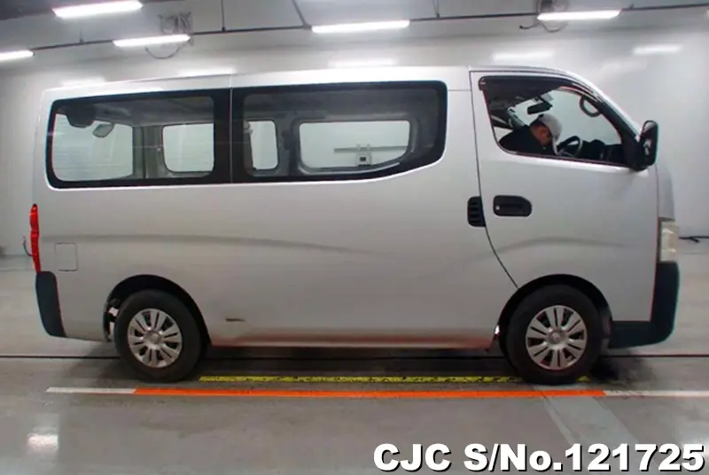 2015 Nissan / Caravan Stock No. 121725