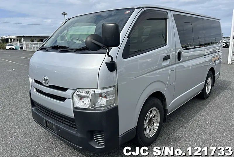 2016 Toyota / Regius Stock No. 121733