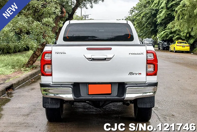 2020 Toyota / Hilux / Revo Stock No. 121746