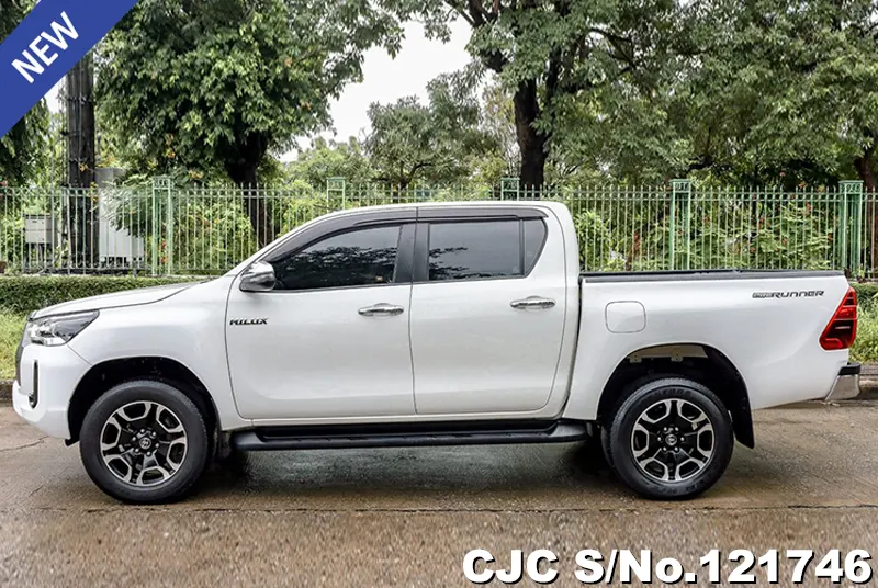 2020 Toyota / Hilux / Revo Stock No. 121746