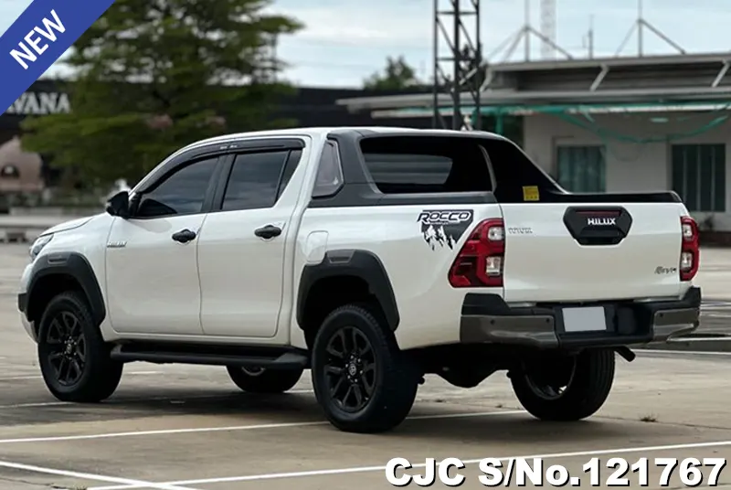 2021 Toyota / Hilux / Revo Rocco Stock No. 121767