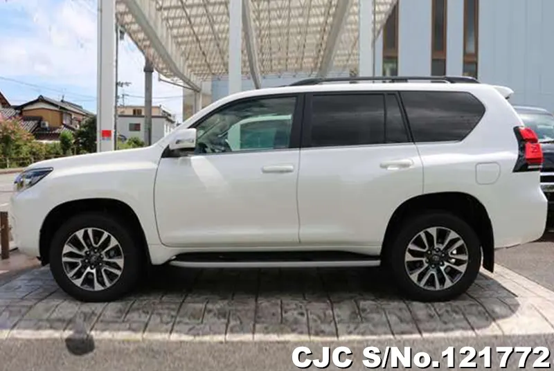 2023 Toyota / Land Cruiser Prado Stock No. 121772