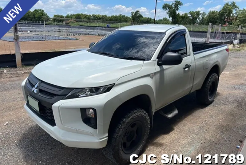 2021 Mitsubishi / Triton Stock No. 121789