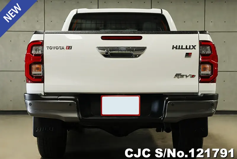 2022 Toyota / Hilux / Revo Stock No. 121791