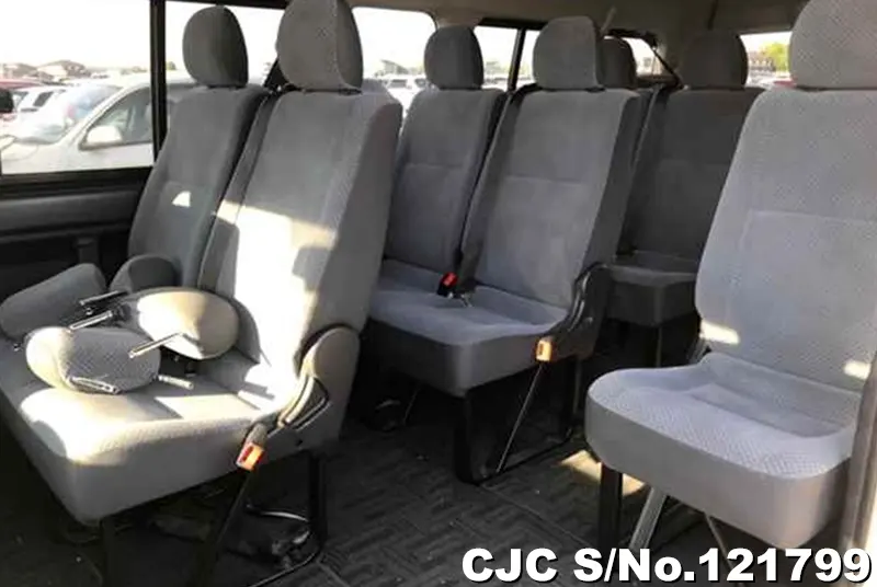 2013 Toyota / Hiace Stock No. 121799