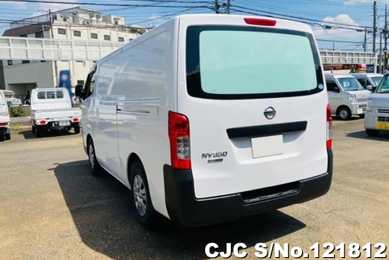 2017 Nissan / Caravan Stock No. 121812