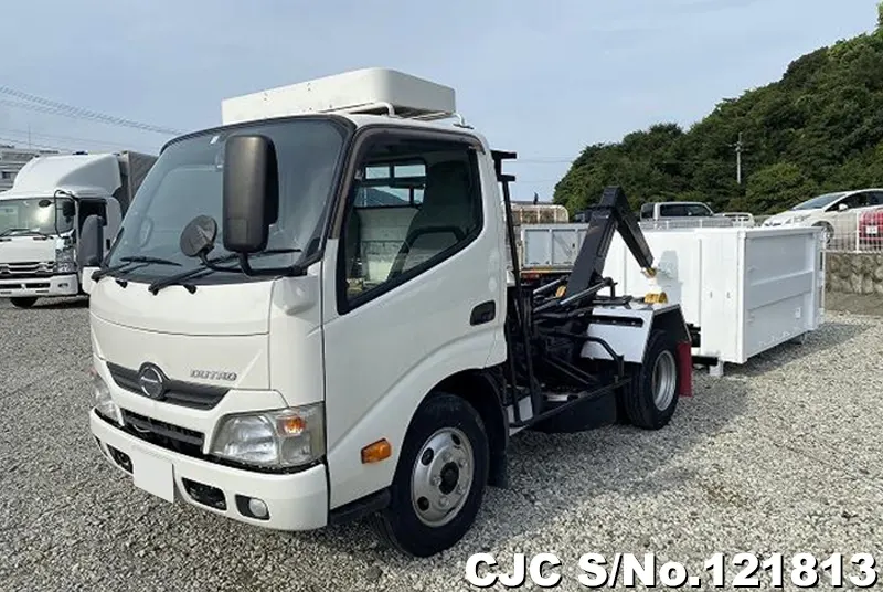 2005 Toyota / Dyna Stock No. 121813