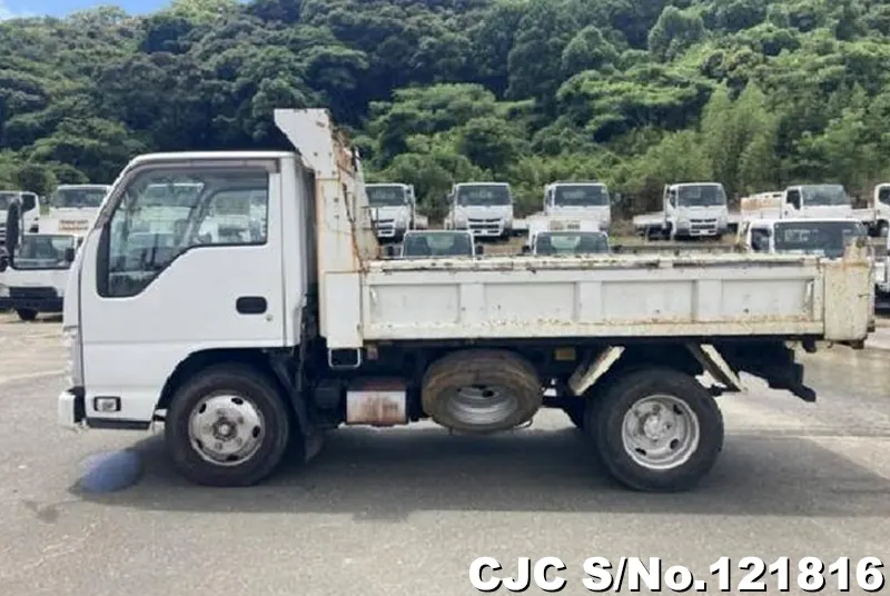 2013 Isuzu / Elf Stock No. 121816