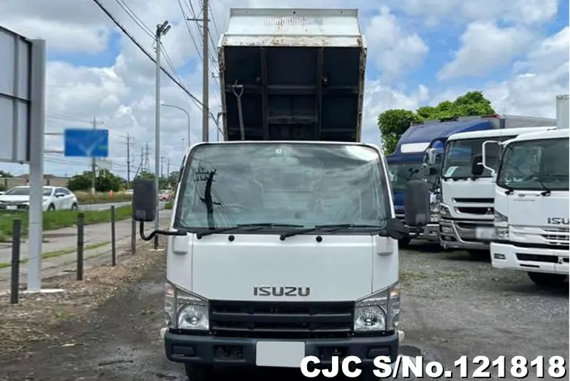 2014 Isuzu / Elf Stock No. 121818